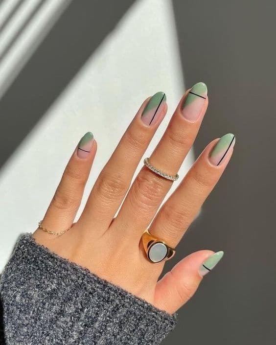 The Best Green Nails Trends and Ideas to Try - 10