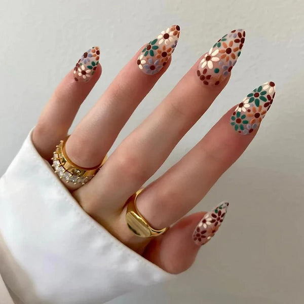 The Ultimate Guide to Fall Nails: Trends, Tips, and Colors for 2024 - 6