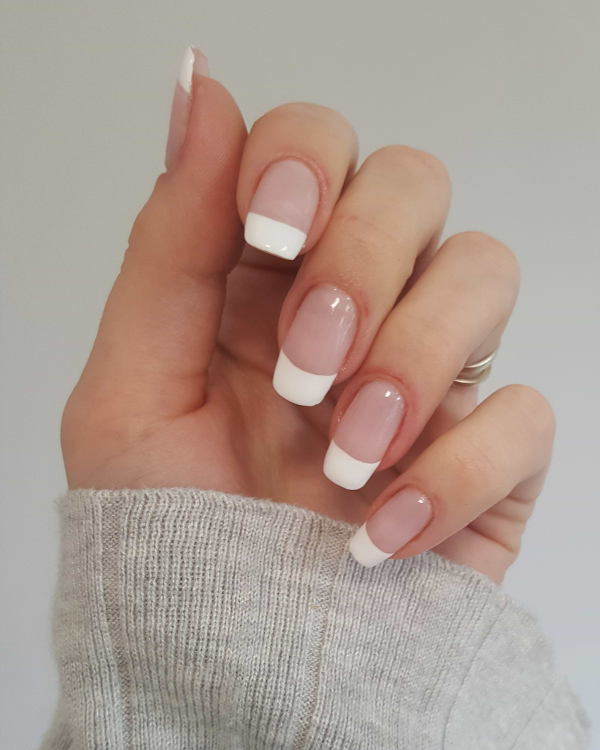 The Art of French Nails: A Guide to Mastering the Classic Look - 1