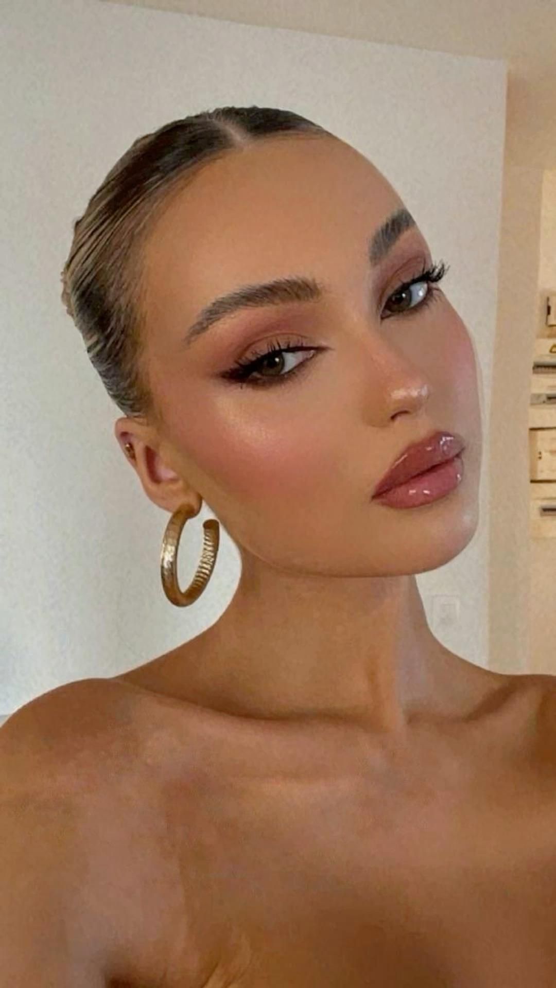 Perfect Prom Makeup: Tips and Ideas for a Flawless Look - 7