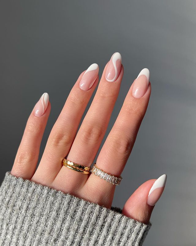 Best Prom Nails Ideas to Elevate Your Look - 8