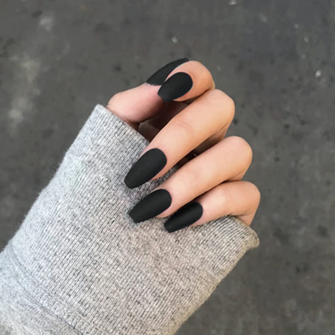 Coffin Nails: Bold and Beautiful Designs for a Stylish Manicure - 7