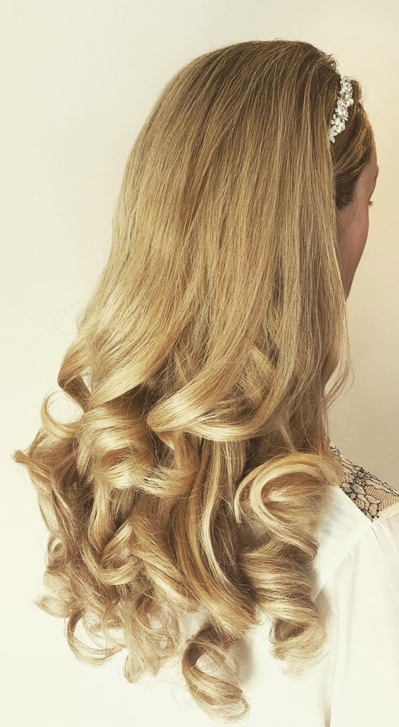 Perfect Prom Hair Ideas for Every Style and Occasion - 7