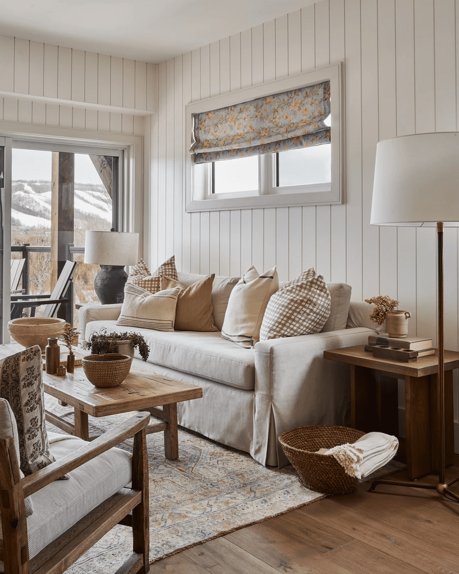 Country Farmhouse Décor: Creating a Warm, Rustic Charm for Your Home - 3