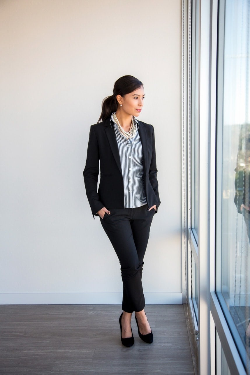 Business Casual Outfits for Women: How to Balance Style and Professionalism - 3