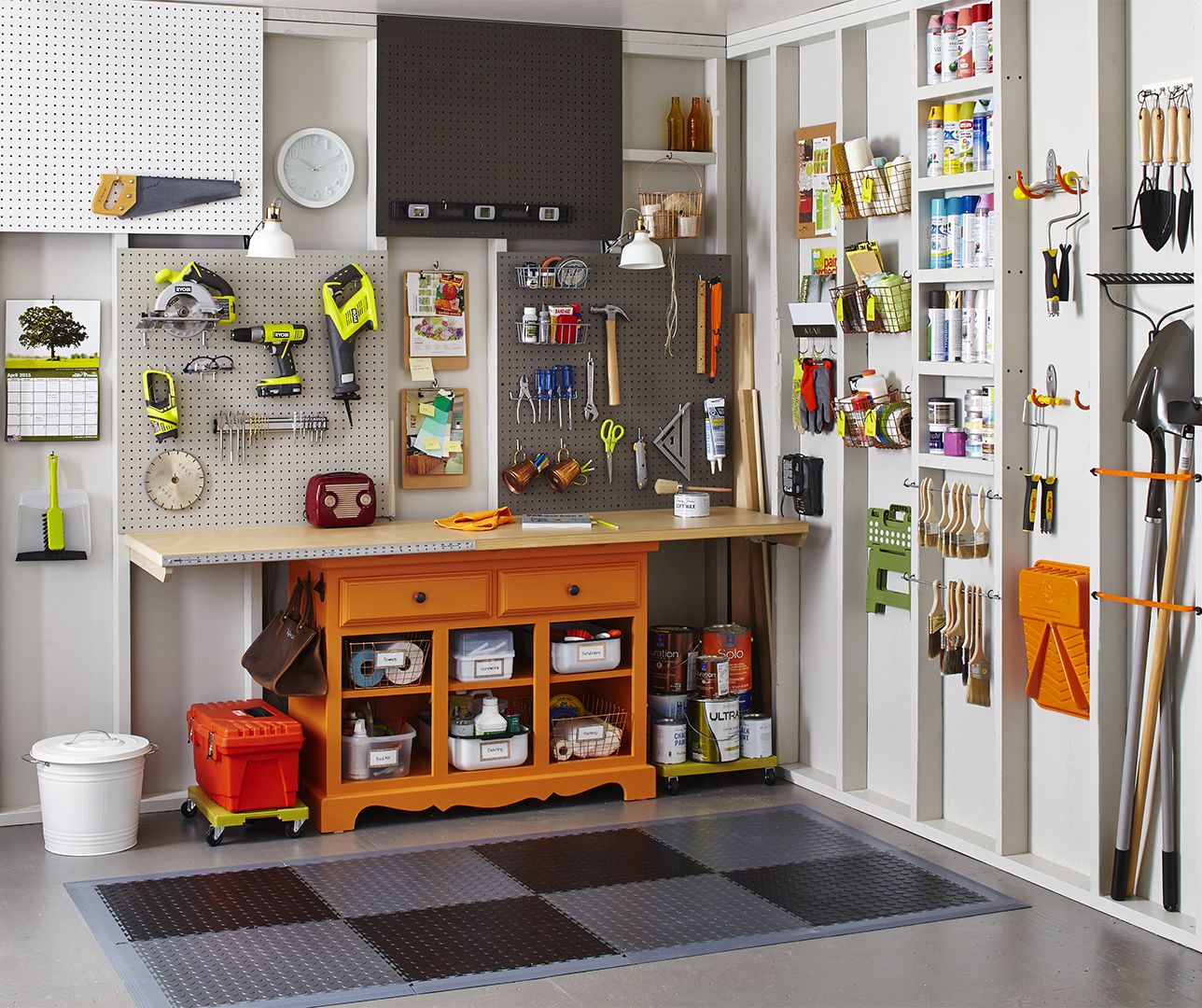 The Ultimate Guide to Maximizing Garage Storage Solutions - 4